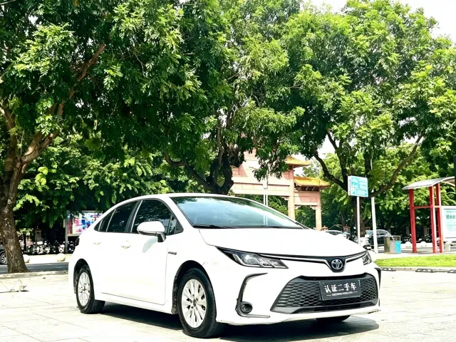 Toyota Corolla — Фото автомобиля 4