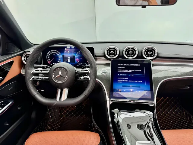 Mercedes-Benz C-Class — Фото автомобиля 18