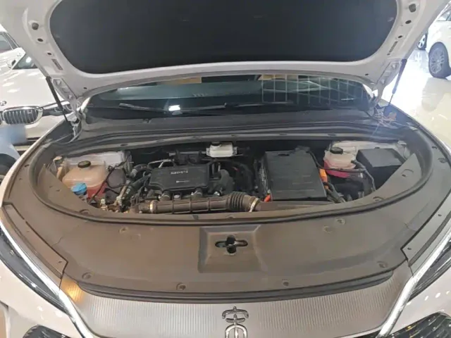 BYD Song L DM-i — Фото автомобиля 19