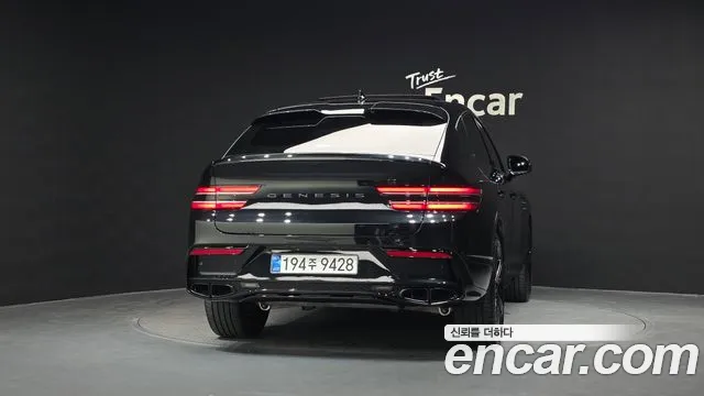Genesis GV80 — Фото автомобиля 3
