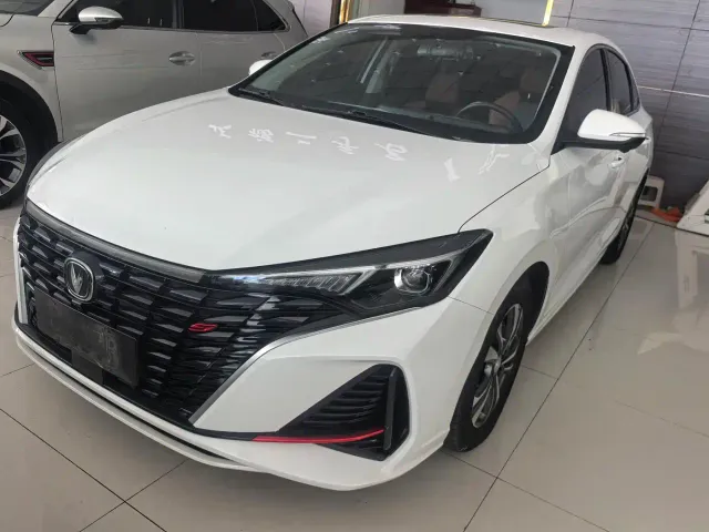 Фотография автомобиля — Changan Eado