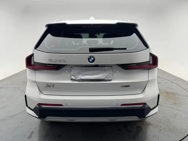 BMW X1 — Фото автомобиля 20