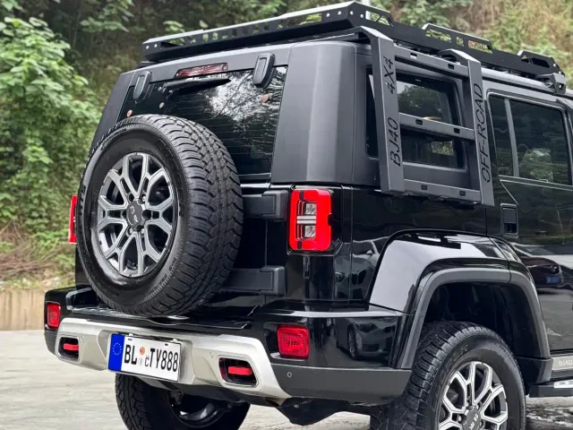 BAIC BJ40 — Фото автомобиля 12
