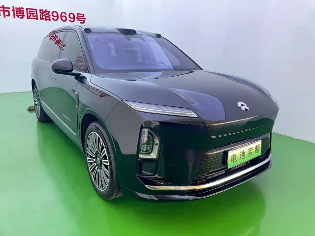 Nio ES8 — Фото автомобиля 3