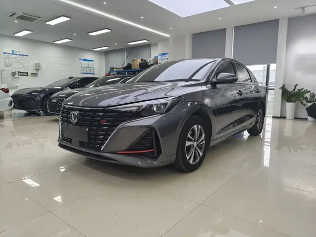 Фотография автомобиля — Changan Eado