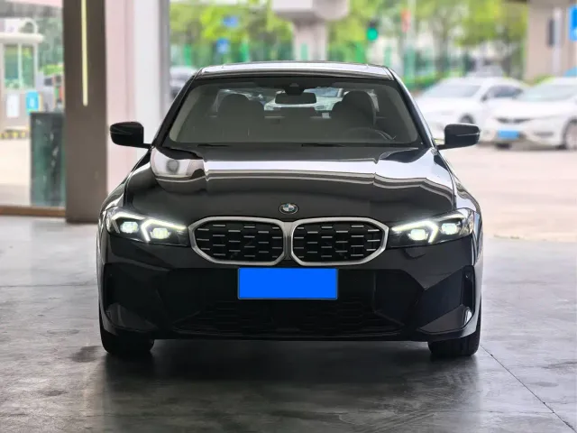 BMW 3 Series — Фото автомобиля 2