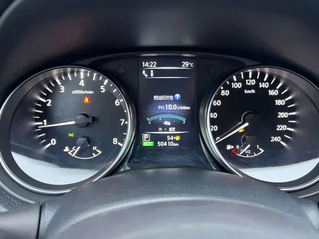Nissan Qashqai — Фото автомобиля 5
