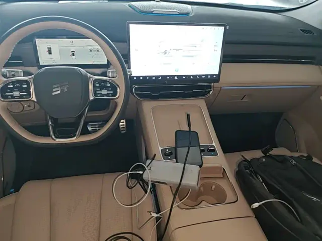 Jetour Shanhai L9 — Фото автомобиля 12