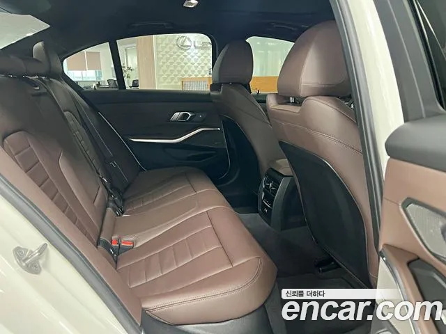 BMW 3 Series G20 — Фото автомобиля 14