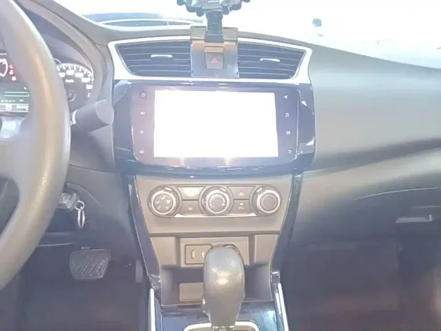 Nissan Sylphy — Фото автомобиля 12