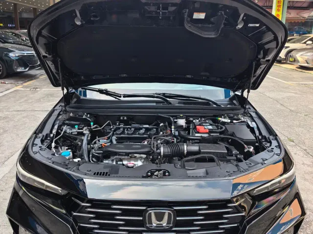 Honda Accord — Фото автомобиля 15