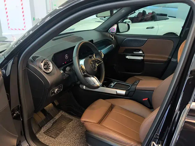 Mercedes-Benz GLB-Class — Фото автомобиля 7