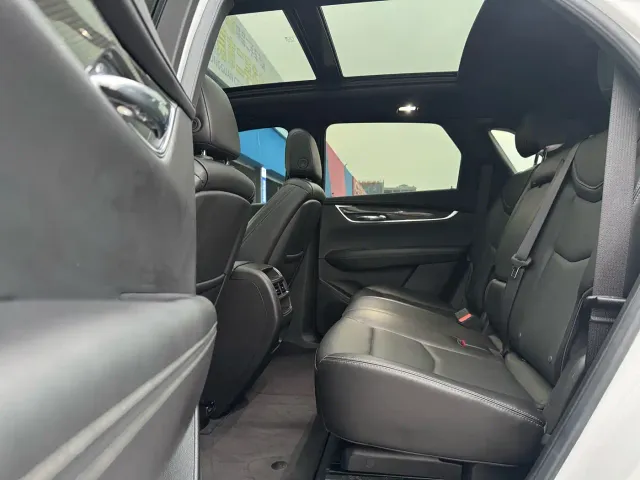 Cadillac XT5 — Фото автомобиля 13