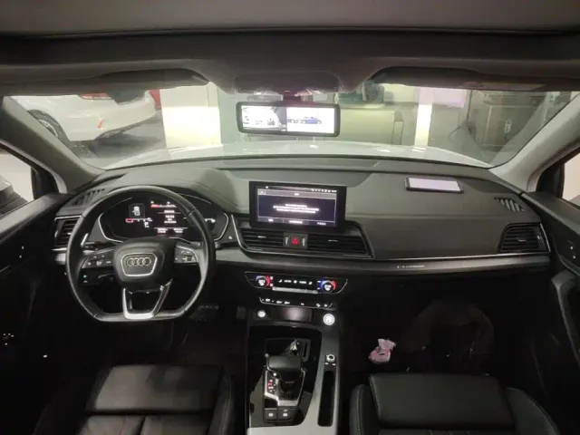 Audi Q5L — Фото автомобиля 9