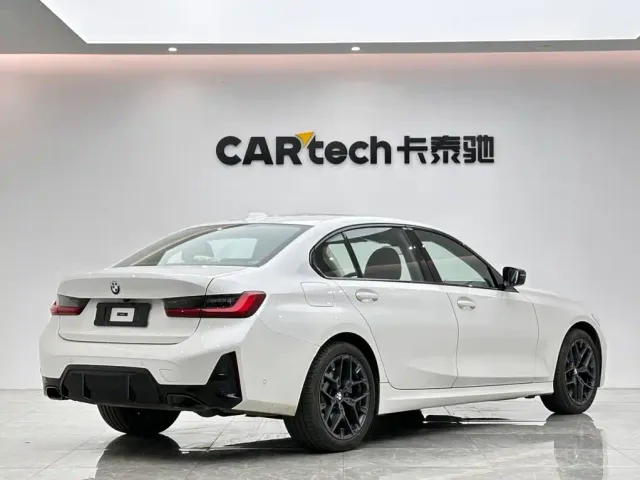 BMW 3 Series — Фото автомобиля 5
