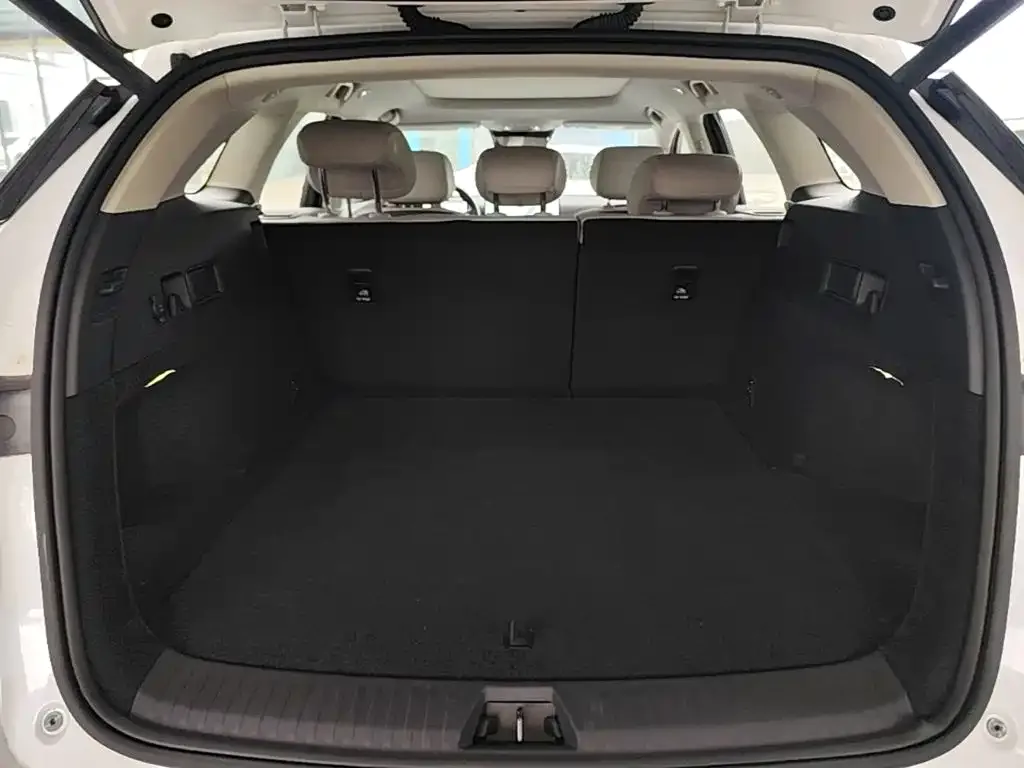 BYD Seal 06 DM-i Touring 2025 DM-i 150KM Flagship — Фото автомобиля 14