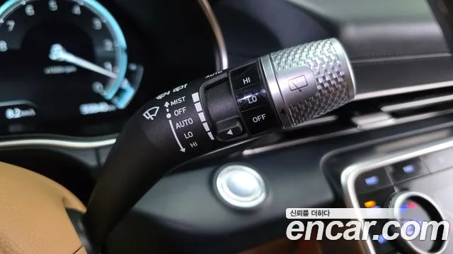 Genesis GV80 — Фото автомобиля 28