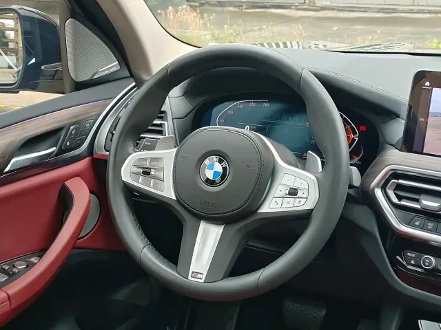 BMW X3 — Фото автомобиля 8