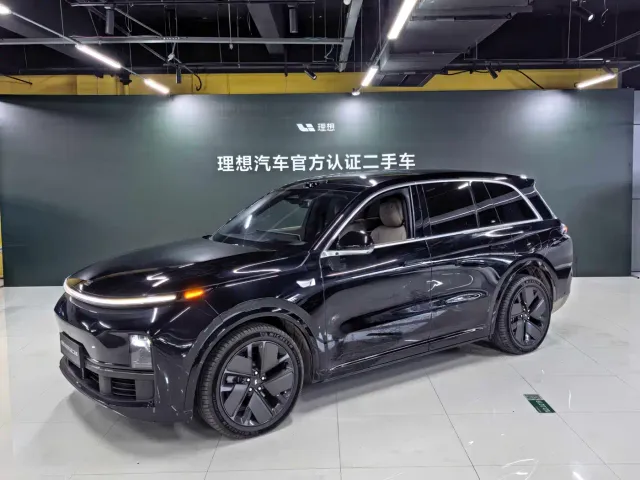 Фотография автомобиля — Li Auto L8