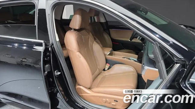 Hyundai Grandeur GN7 — Фото автомобиля 17