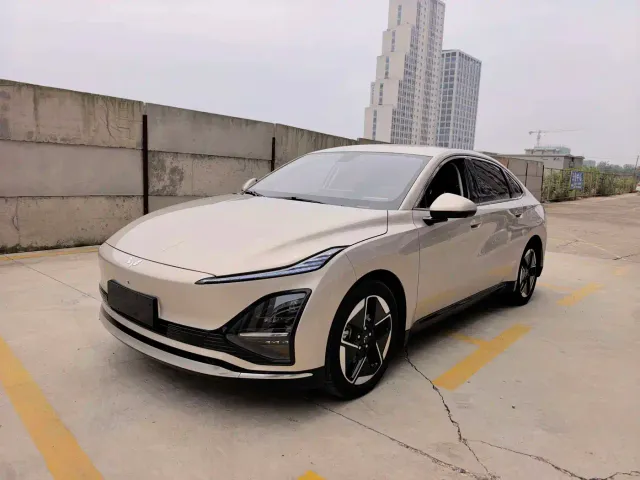Фотография автомобиля — Wuling Starlight