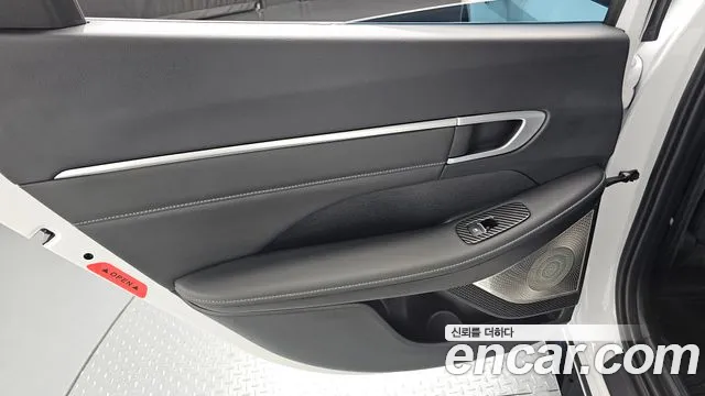 Hyundai Sonata — Фото автомобиля 14
