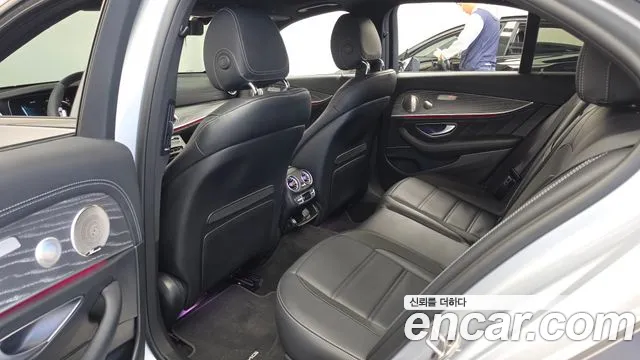 Mercedes-Benz E-Class W213 — Фото автомобиля 16