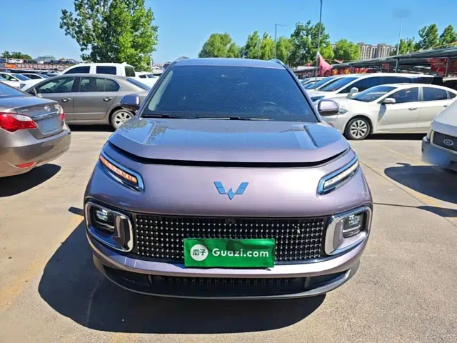 Wuling Nebula — Фото автомобиля 2