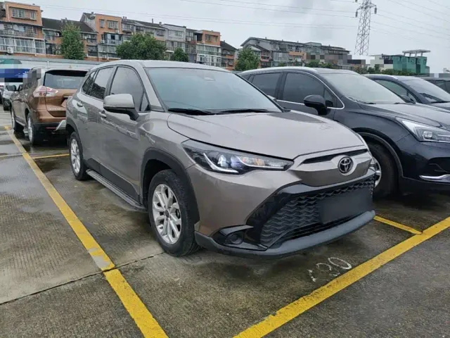 Toyota Frontlander — Фото автомобиля 3