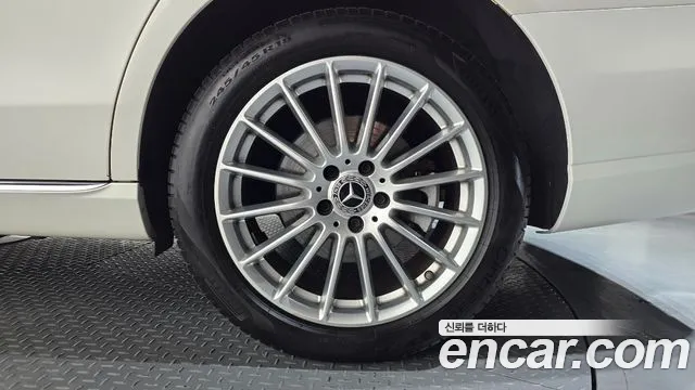Mercedes-Benz E-Class W213 — Фото автомобиля 6