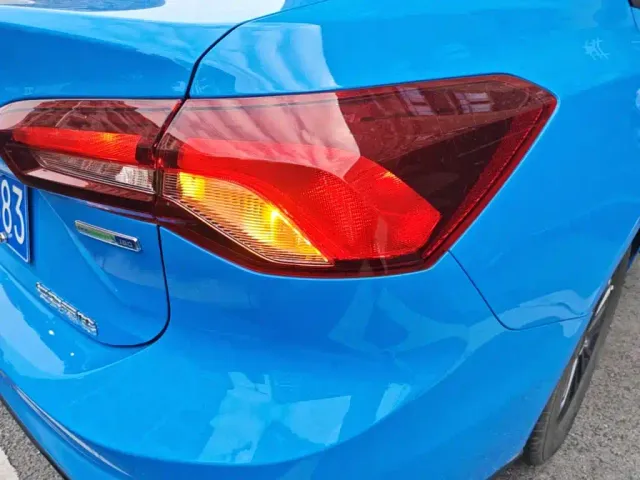 Ford Focus — Фото автомобиля 7