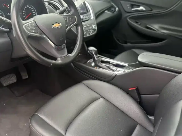 Chevrolet Malibu XL — Фото автомобиля 4