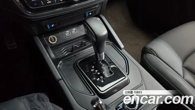 KG_Mobility_Ssangyong Rexton Новый Rexton Sport Дизель 2.2 4WD — Фото автомобиля 9