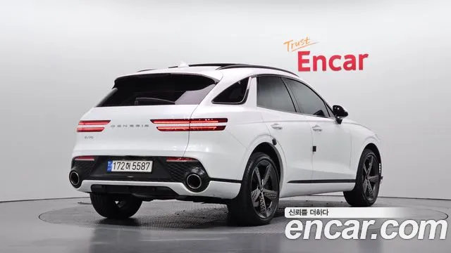 Genesis GV70 — Фото автомобиля 2