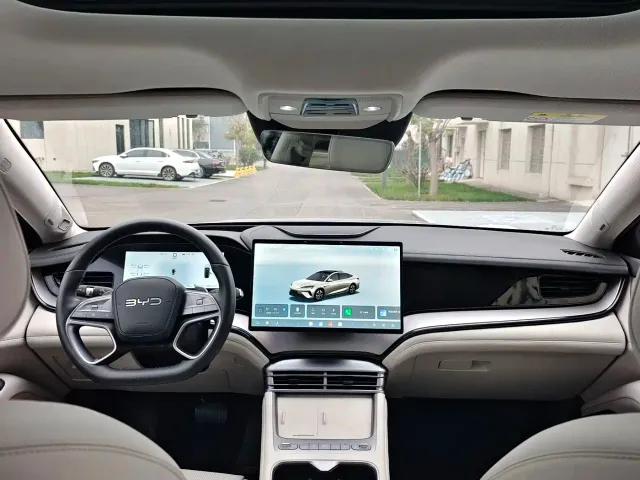BYD Seal 07 EV — Фото автомобиля 9