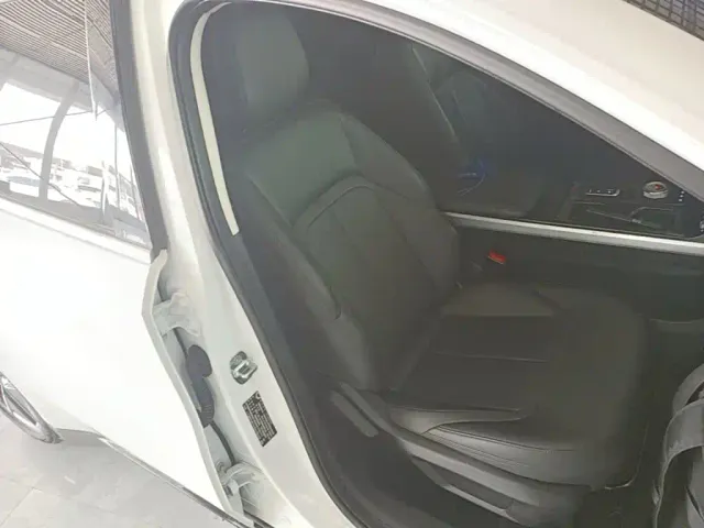Wuling Starlight — Фото автомобиля 24
