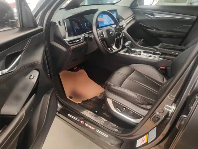 Changan CS75 Plus — Фото автомобиля 15
