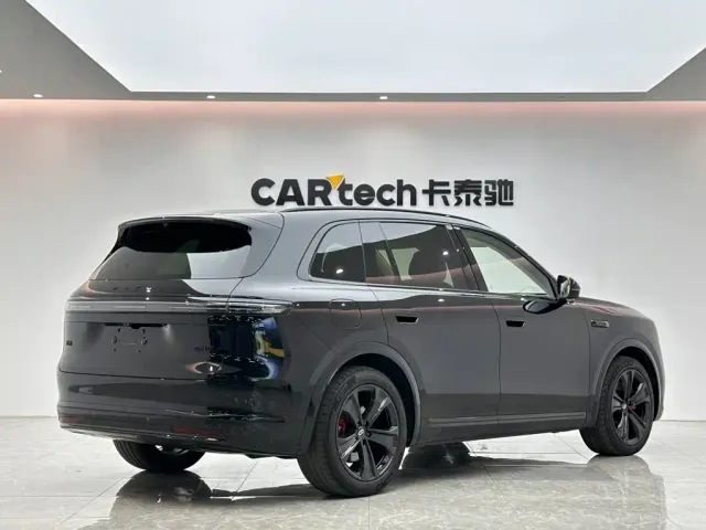 Aito M7 — Фото автомобиля 5
