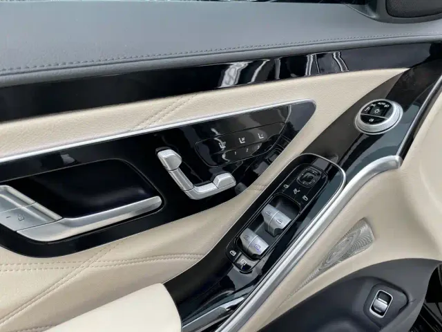 Mercedes-Benz Maybach S-Class — Фото автомобиля 11