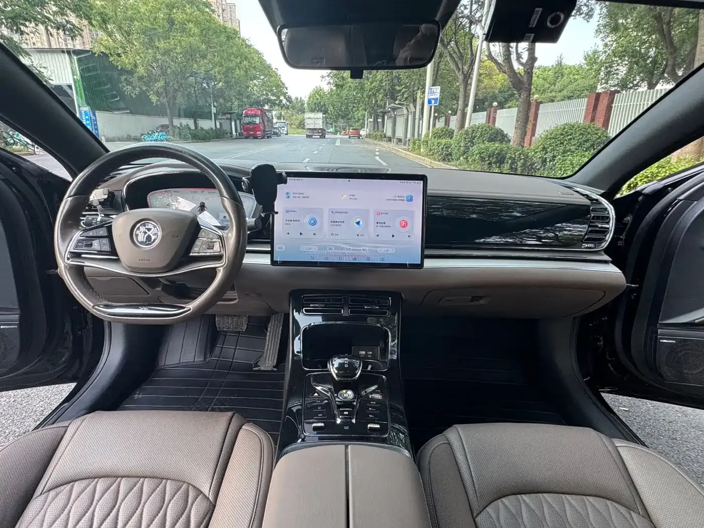 BYD Han 2022 EV Genesis Edition 715KM FWD Premium — Фото автомобиля 6