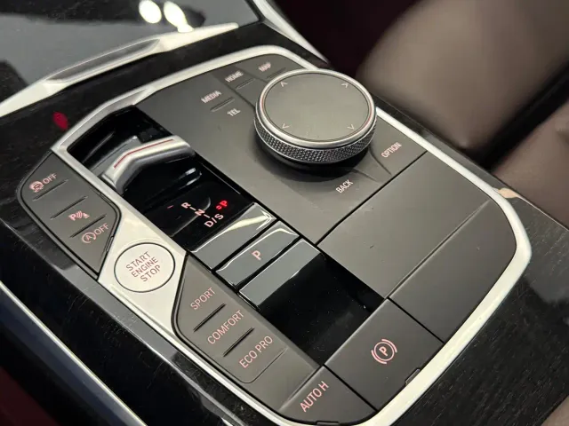 BMW 3 Series — Фото автомобиля 12