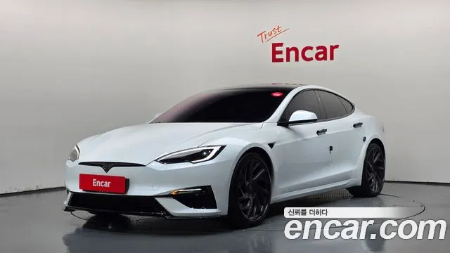 Фотография автомобиля — Tesla Model S