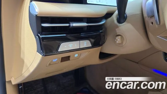 Genesis G80 Бензин 2.5 турбо 2WD — Фото автомобиля 16