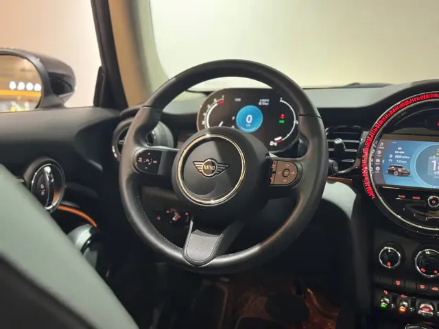 MINI Hatch — Фото автомобиля 12