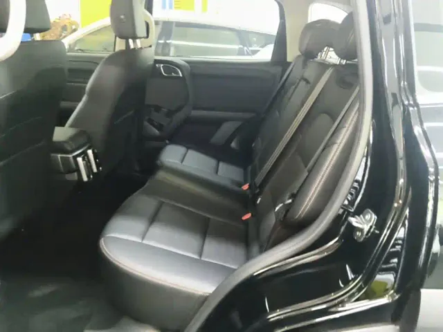 Haval Big Dog — Фото автомобиля 16