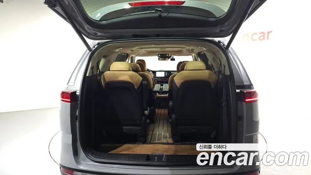 Kia Canival Carnival 4 поколение Бензин 9 мест Signature — Фото автомобиля 18