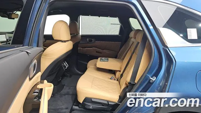Kia Sorento Sorento 4-е поколение Бензин 2.5T 4WD — Фото автомобиля 12