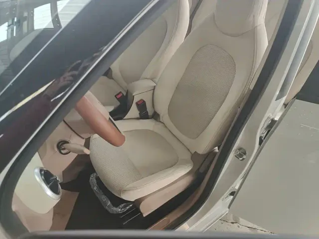 Wuling Hongguang Mini EV — Фото автомобиля 14