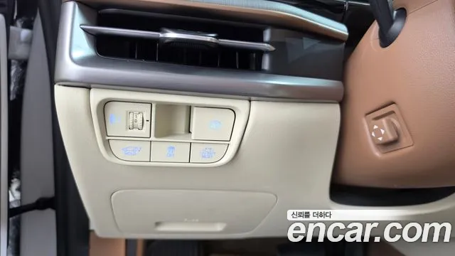 Hyundai Grandeur GN7 — Фото автомобиля 25