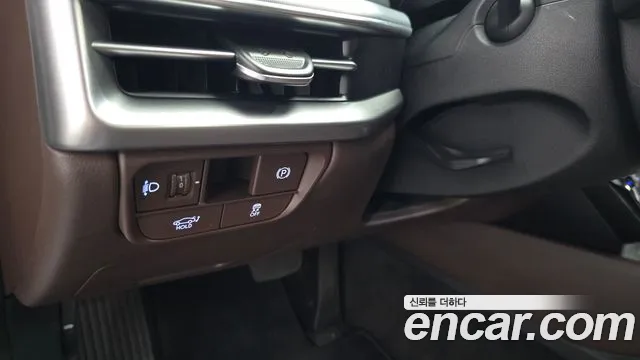 Hyundai Grandeur Grandeur (GN7) — Фото автомобиля 26